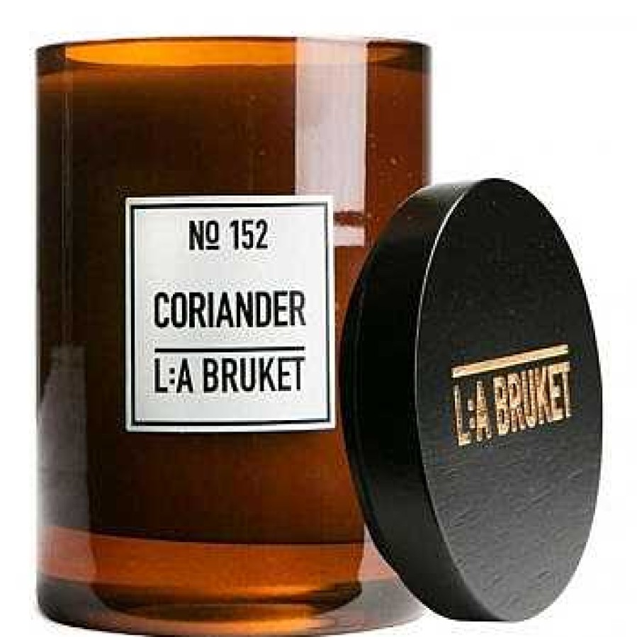 Hogar | LA:BRUKET N 152 Coriander Candle