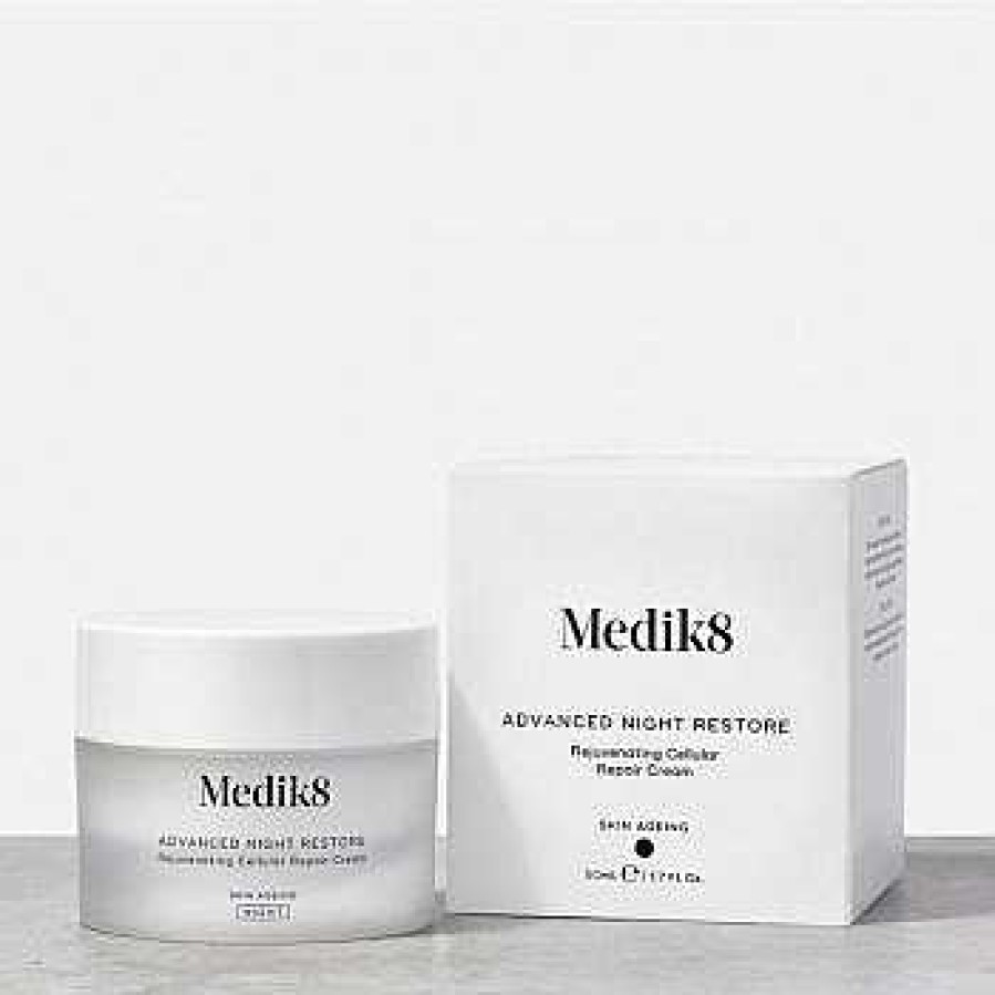 Hidratantes | MEDIK8 Advanced Night Restore